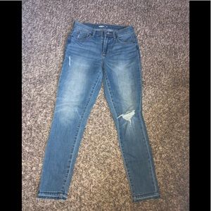 CURVY SKINNY JEANS NEVER WORN!